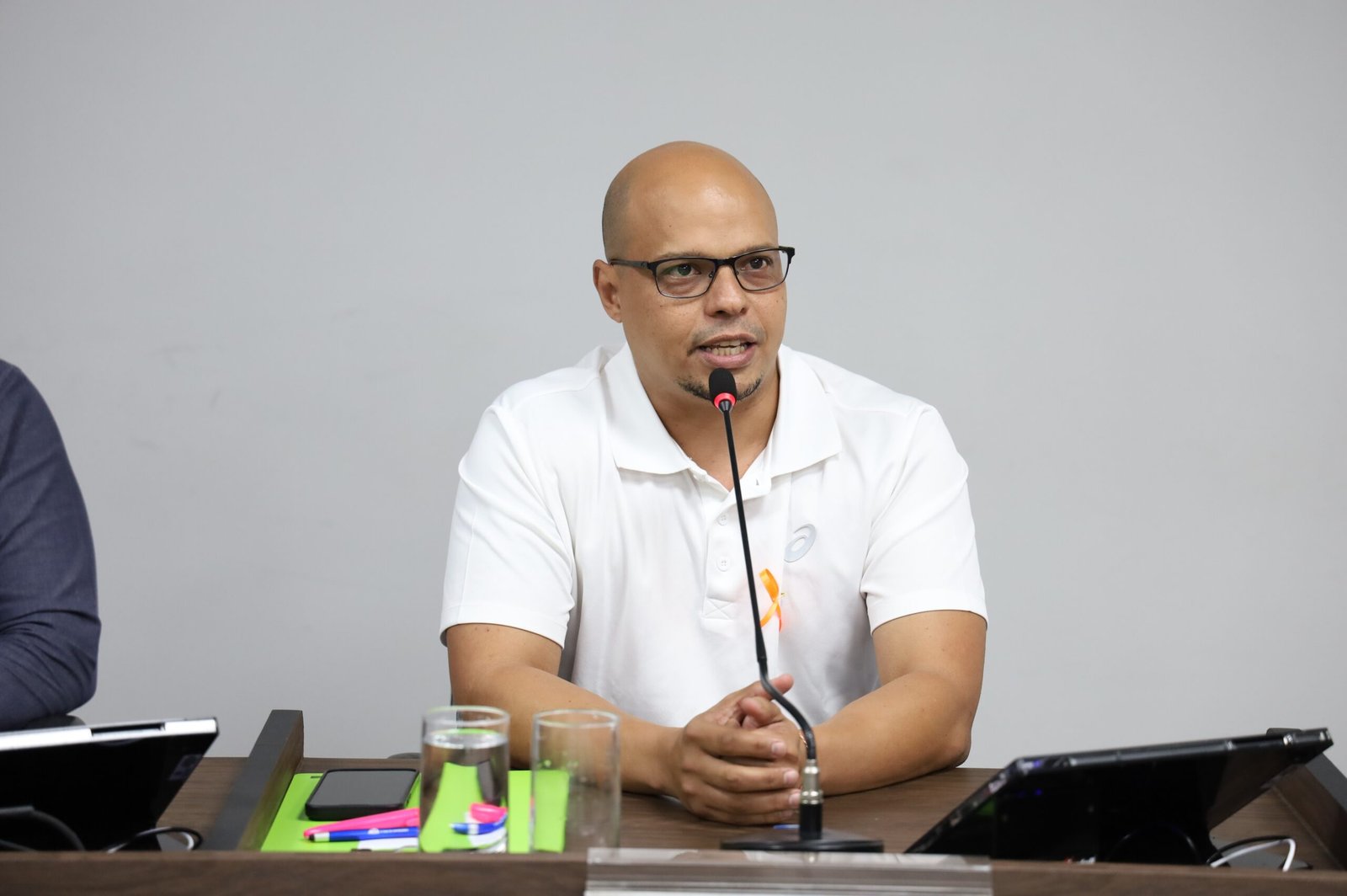 Renan de Angelo pede revitalização da Praça Maria Sacoman, no Cariobinha