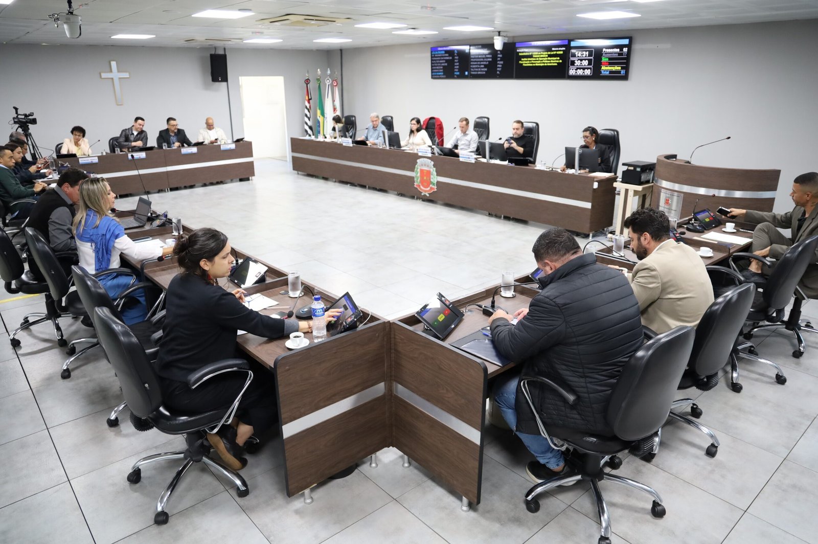 Vereadores aprovam 51 proposituras durante sessão ordinária desta terça-feira (16)