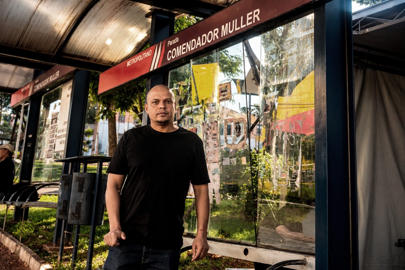 Renan de Angelo pede melhorias de acessibilidade, segurança e infraestrutura para a Praça Comendador Muller