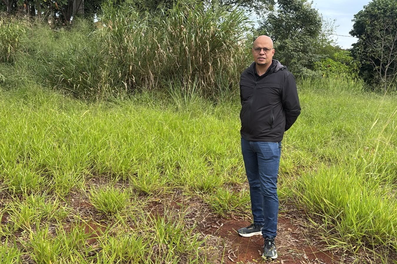 Renan de Angelo pede serviços de zeladoria no Jardim Guanabara