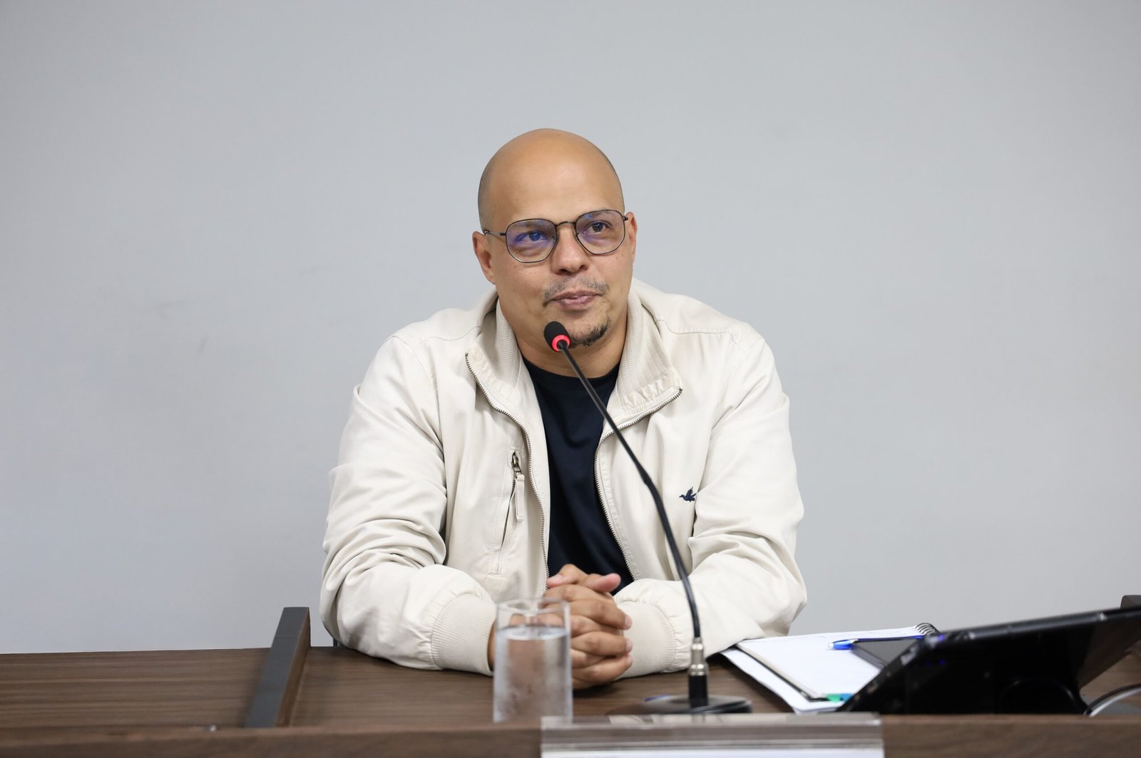 Renan de Angelo pede informações sobre aproveitamento de espaços no portal de entrada de Americana