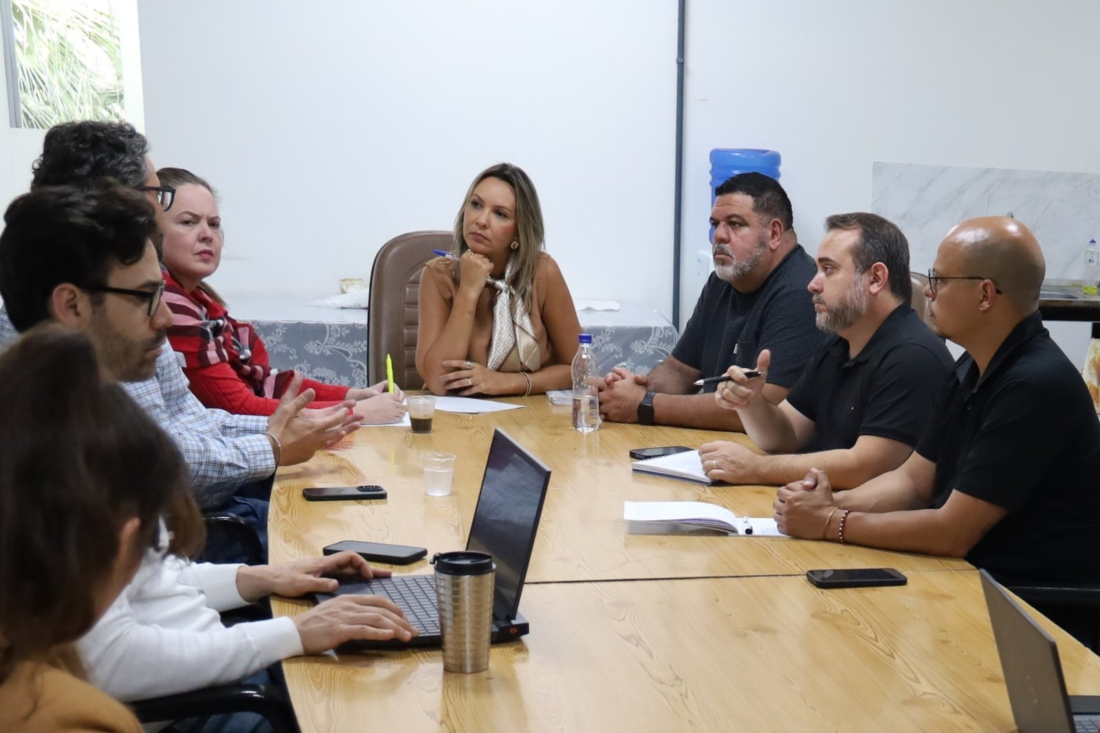 Comissão da Represa do Salto Grande pede informações sobre manejo de aguapés, batimetria e renovação de outorga de concessão da represa