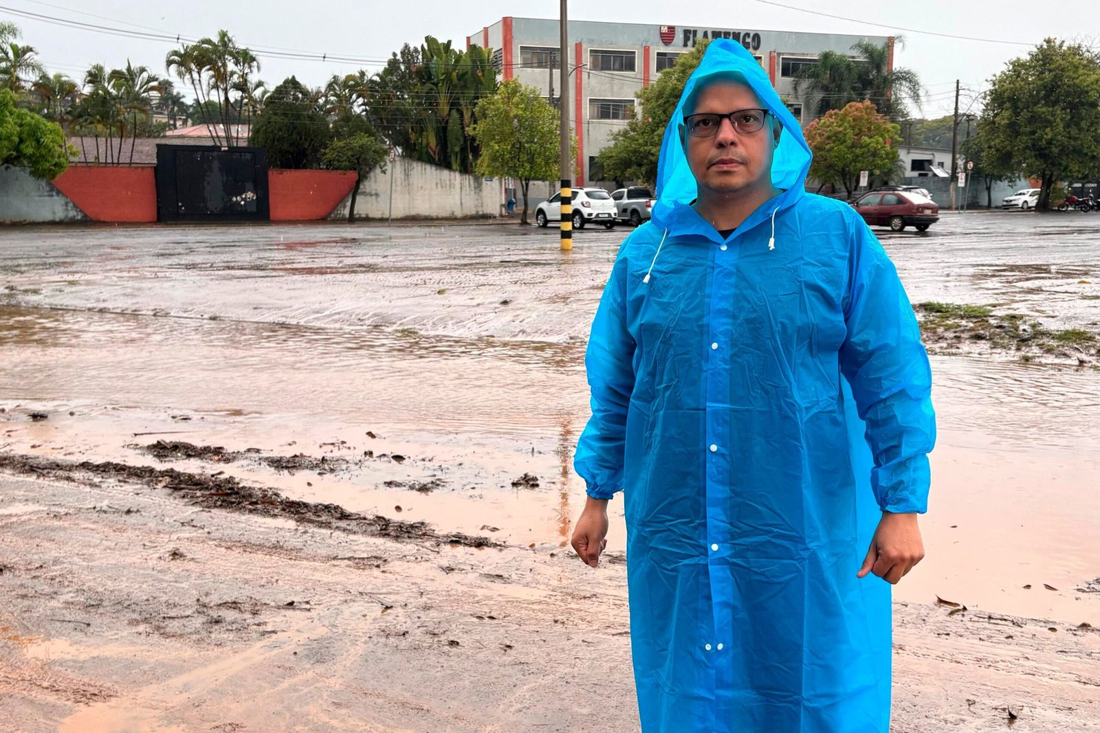 Renan de Angelo pede informações sobre intervenções no Ribeirão Quilombo para atenuação de enchentes