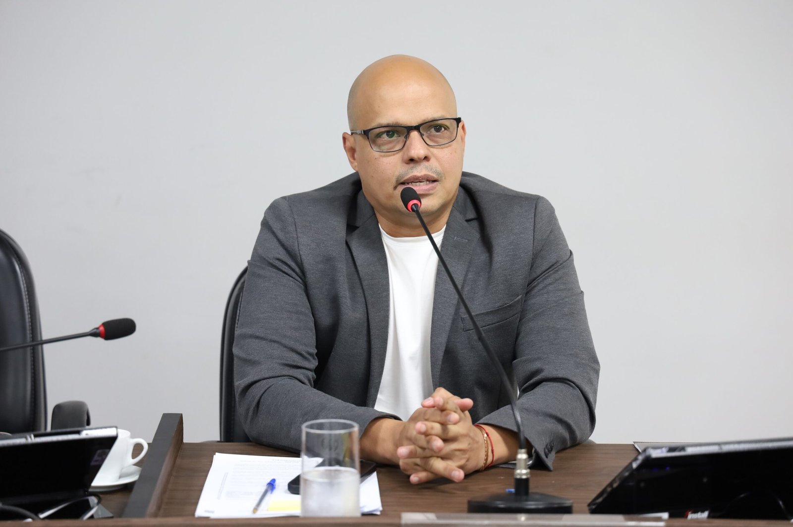 Renan de Angelo cobra informações sobre empreendimentos habitacionais de interesse social promovidos pela Cooperteto