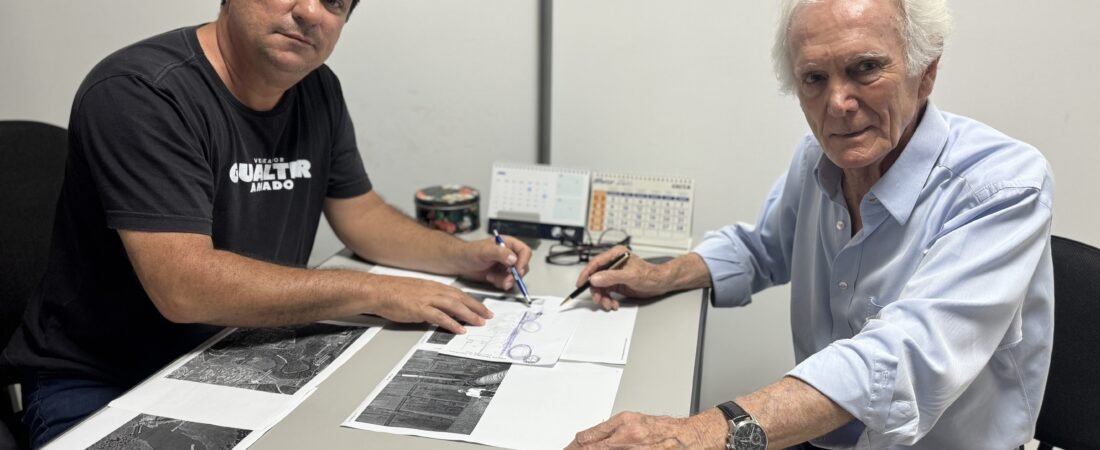 Gualter Amado discute ações da comissão especial de prevenção a enchentes na bacia do Quilombo com Dr. Antonio Carlos Sacilotto